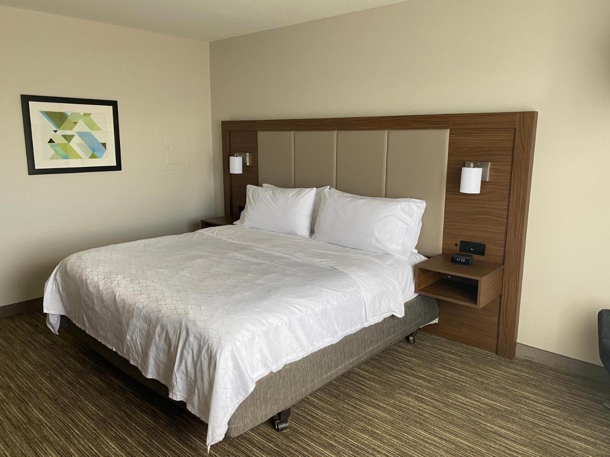 Holiday Inn Express & Suites Albuquerque Historic Old Town By Ihg Bagian luar foto