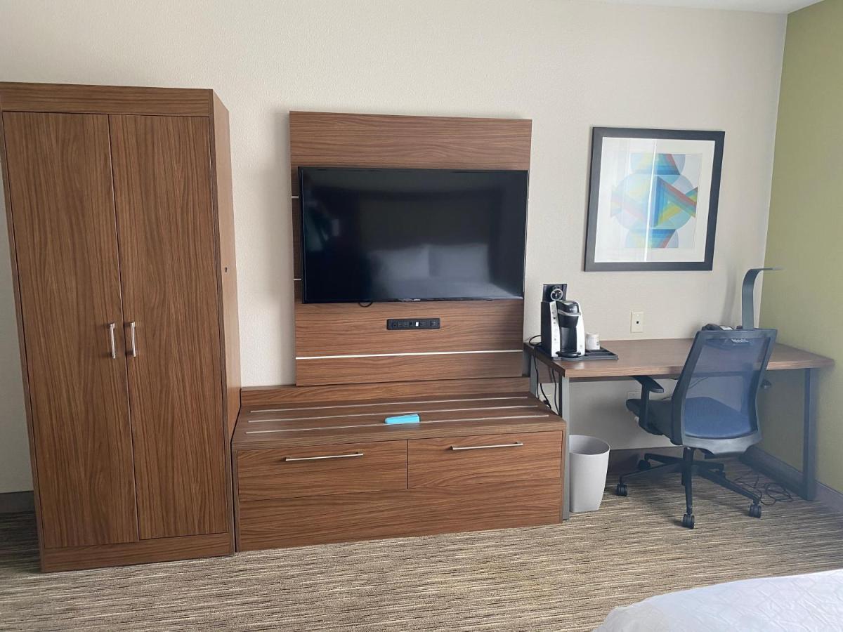 Holiday Inn Express & Suites Albuquerque Historic Old Town By Ihg Bagian luar foto
