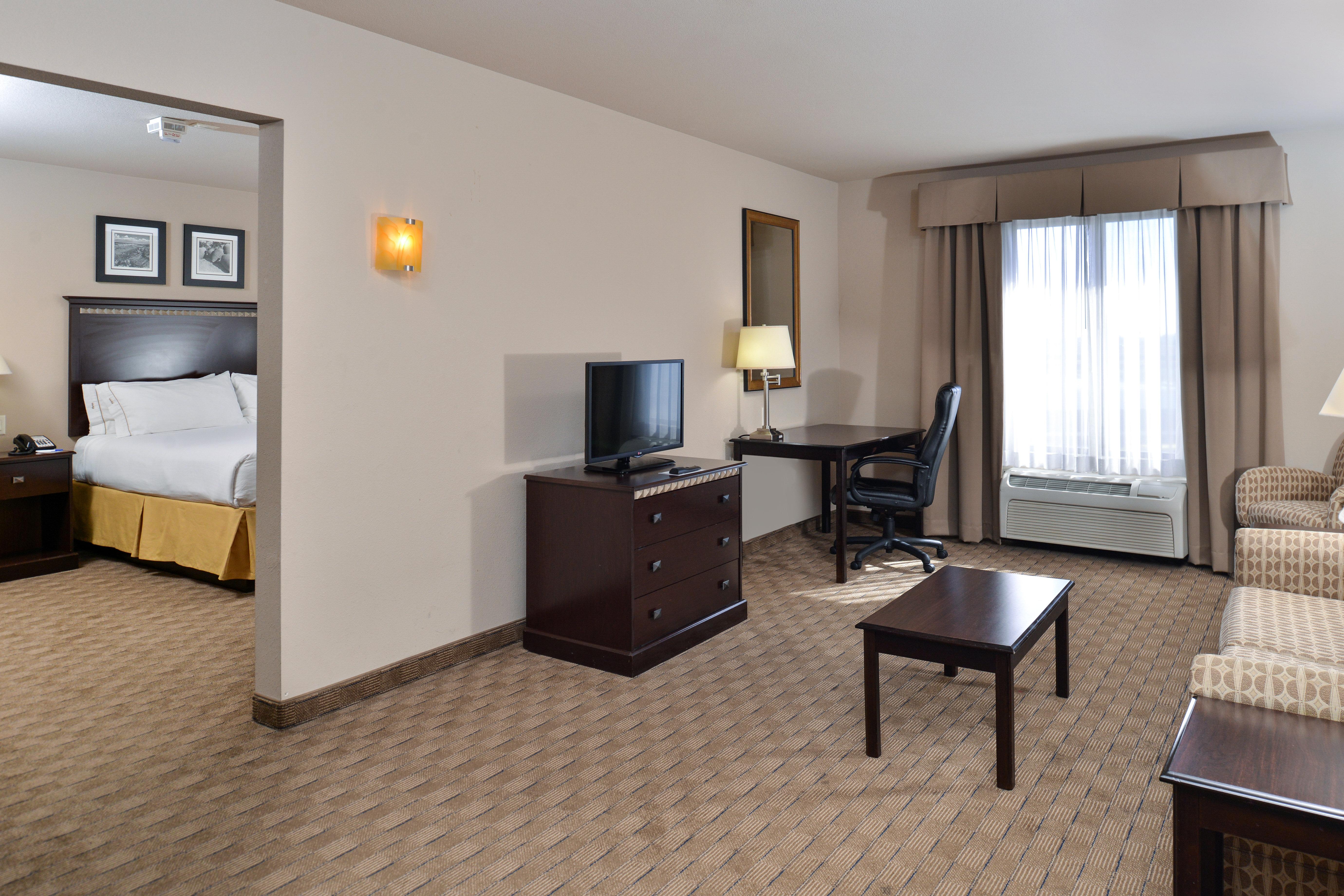 Holiday Inn Express & Suites Albuquerque Historic Old Town By Ihg Bagian luar foto